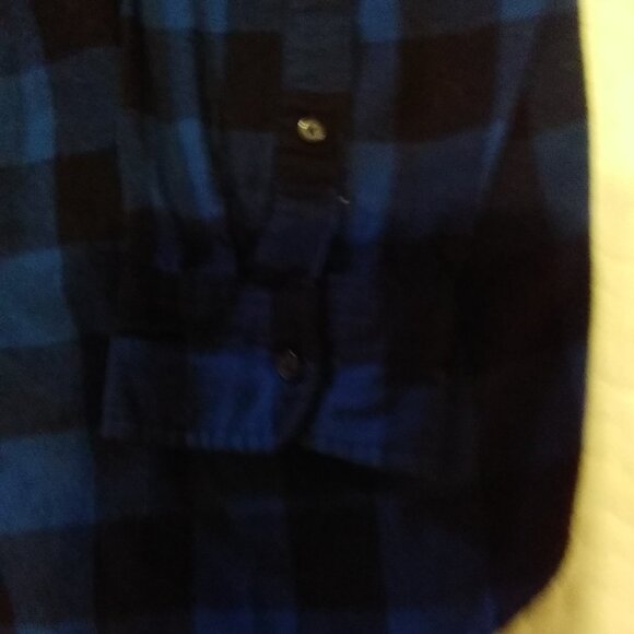 St. John's Bay Men's Blue Checked Flannel Shirt. Size 2XLT .Long Sleeved. NWOT - Picture 8 of 8
